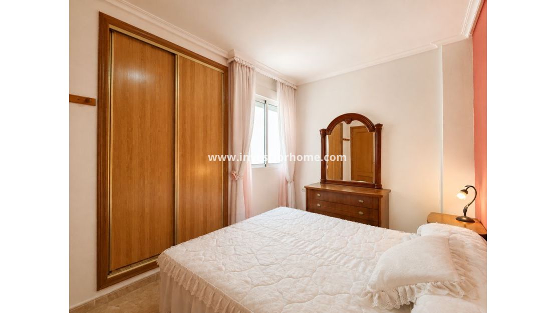 Reventa - Apartamento - Torrevieja - Playa del Cura