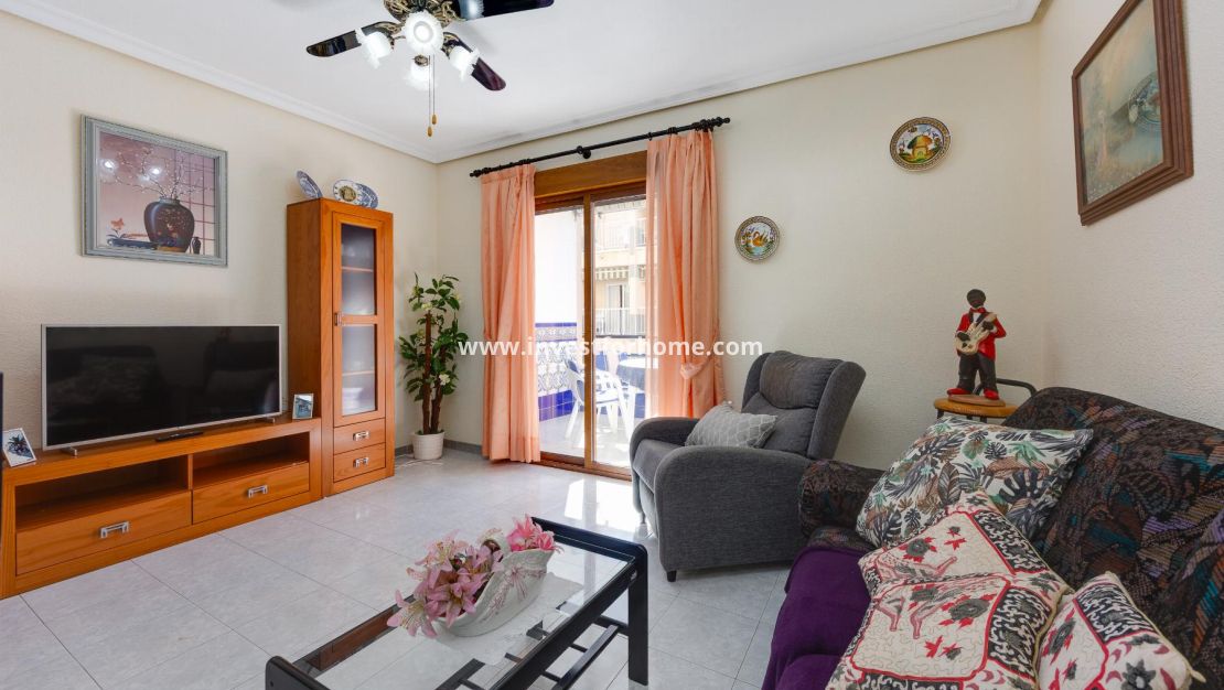 Reventa - Apartamento - Torrevieja - Playa del Cura