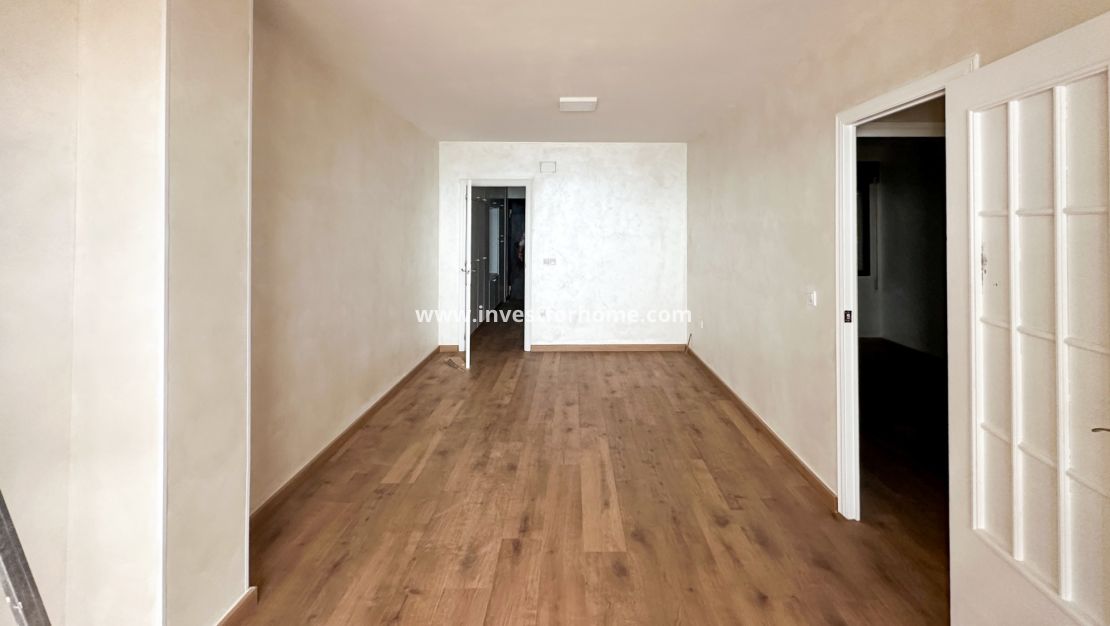 Reventa - Apartamento - Torrevieja - Playa Los Locos