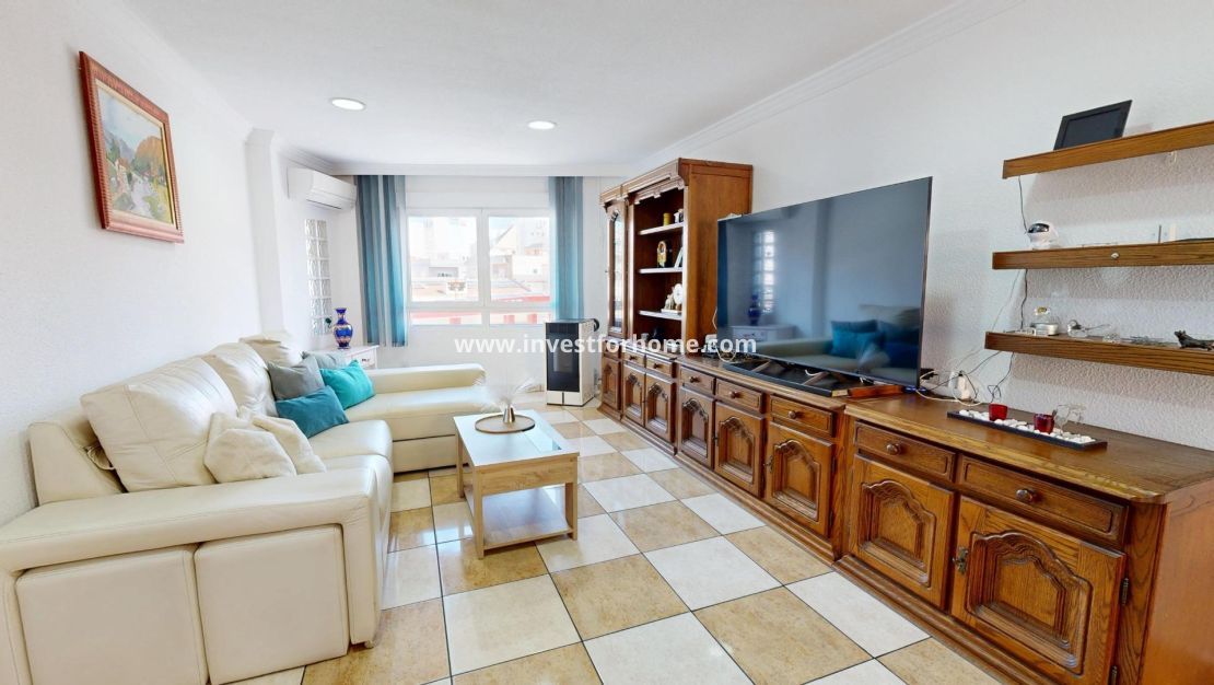 Reventa - Apartamento - Torrevieja - Puerto Deportivo Marina Salinas