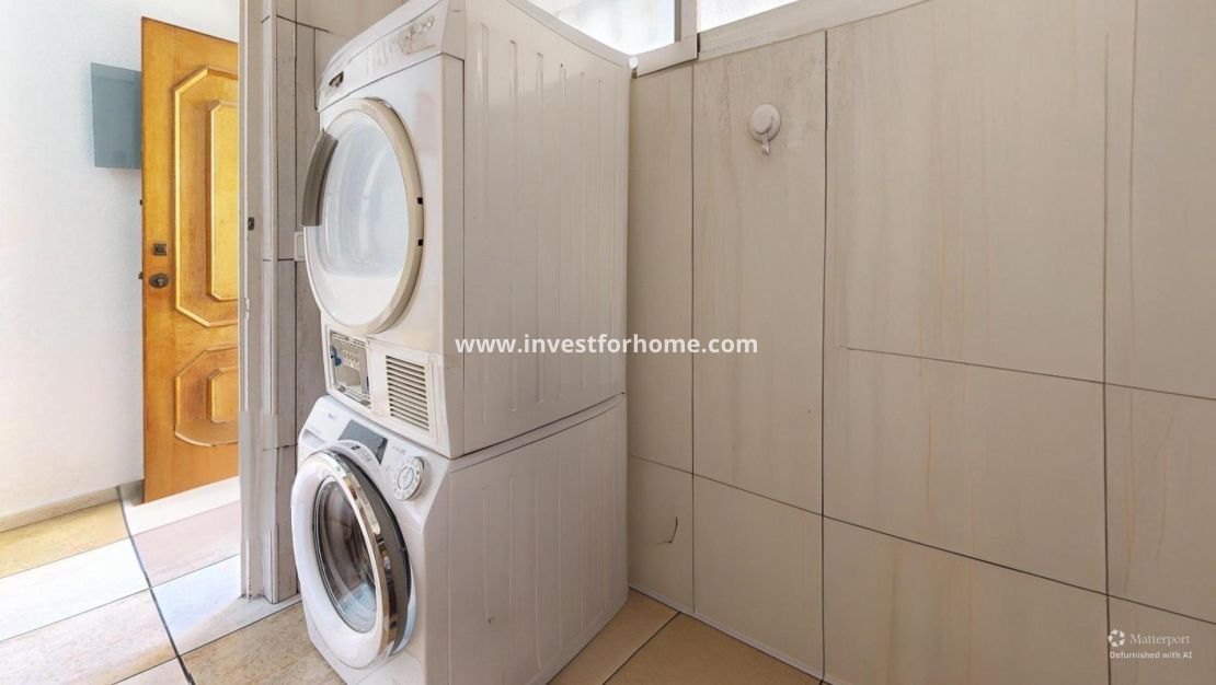 Reventa - Apartamento - Torrevieja - Puerto Deportivo Marina Salinas