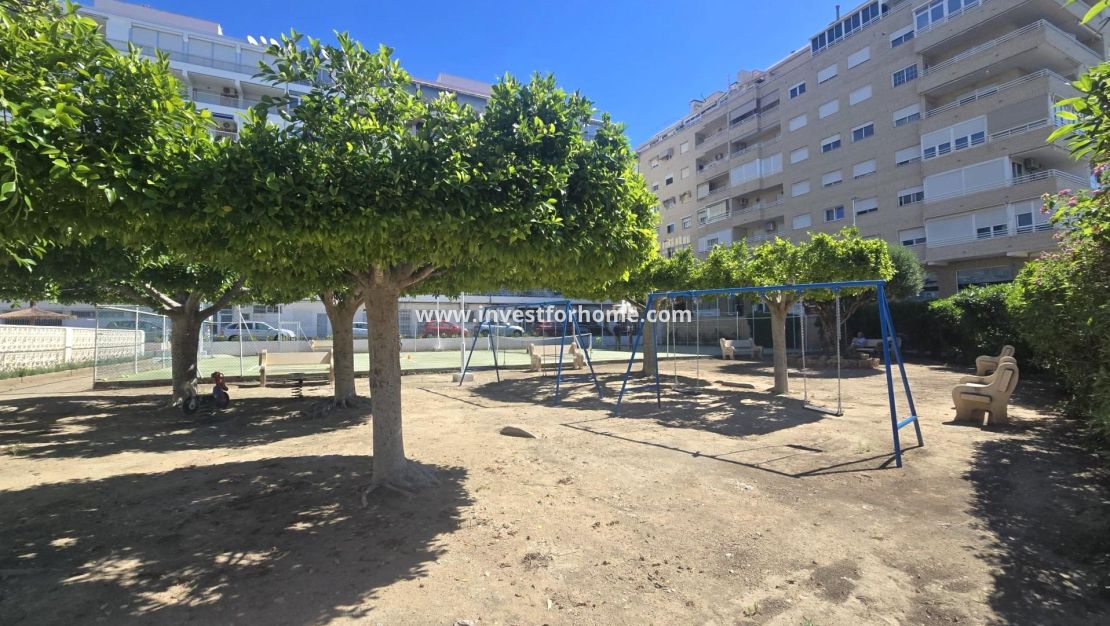 Reventa - Apartamento - Torrevieja - Puerto Deportivo Marina Salinas