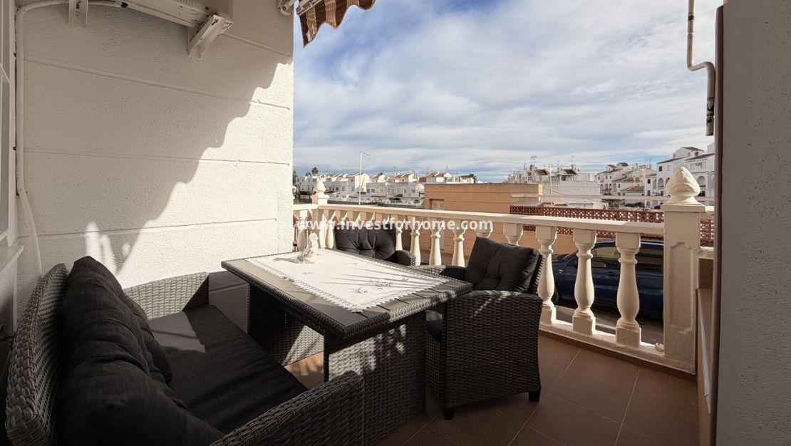 Reventa - Apartamento - Torrevieja - Urb. Calas Blancas III