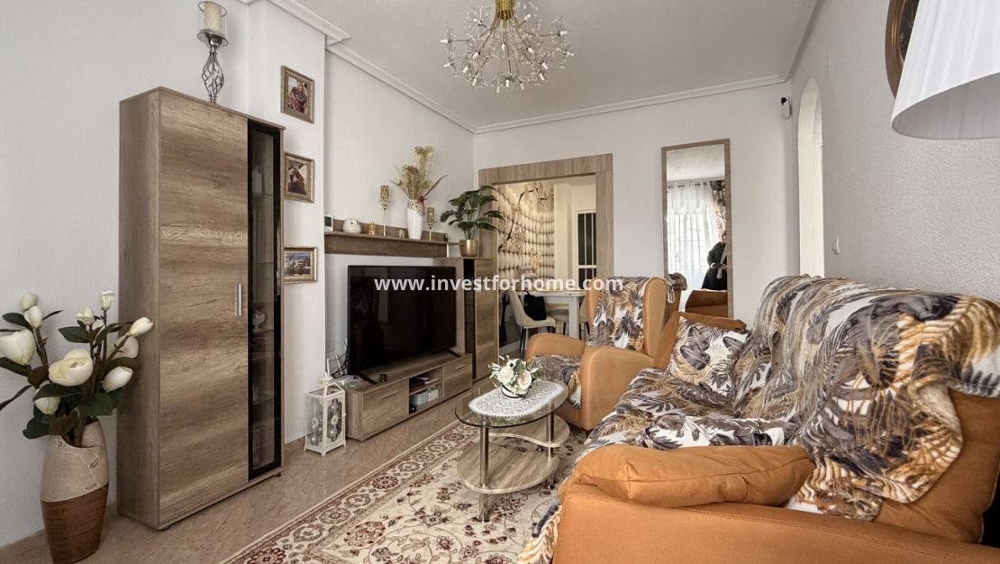 Reventa - Apartamento - Torrevieja - Urb. Calas Blancas III