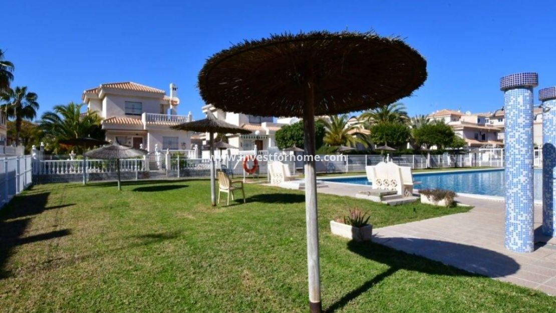Reventa - Bungalow - Orihuela Costa - La Zenia