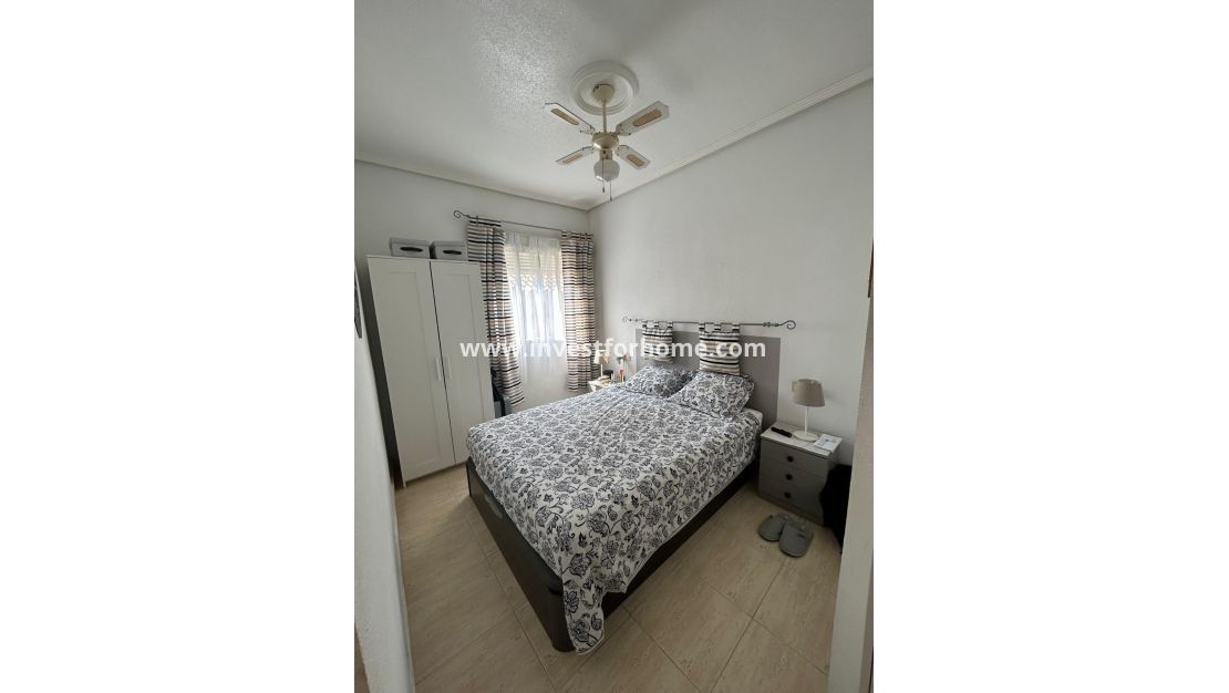 Reventa - Bungalow - Torrevieja - aguas nuevas