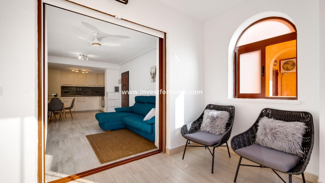 Reventa - Bungalow - Torrevieja - aguas nuevas