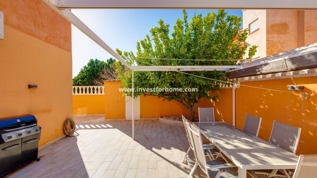 Reventa - Bungalow - Torrevieja - aguas nuevas