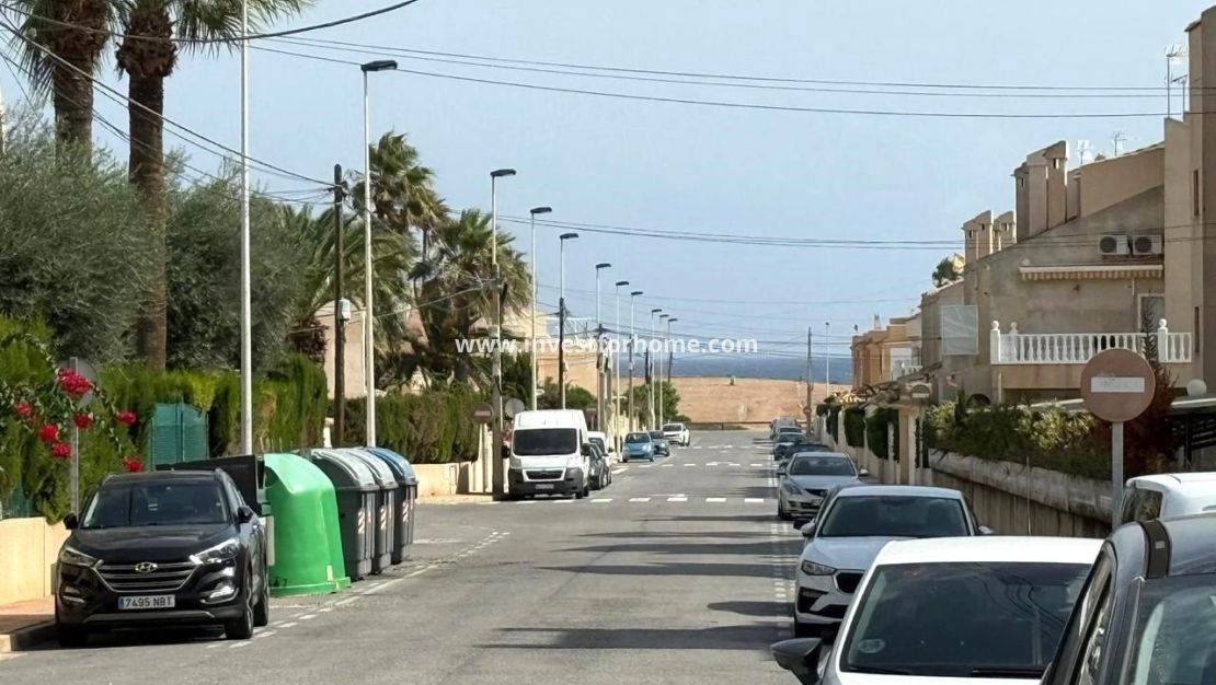 Reventa - Bungalow - Torrevieja - Nueva Torrevieja - Aguas Nuevas