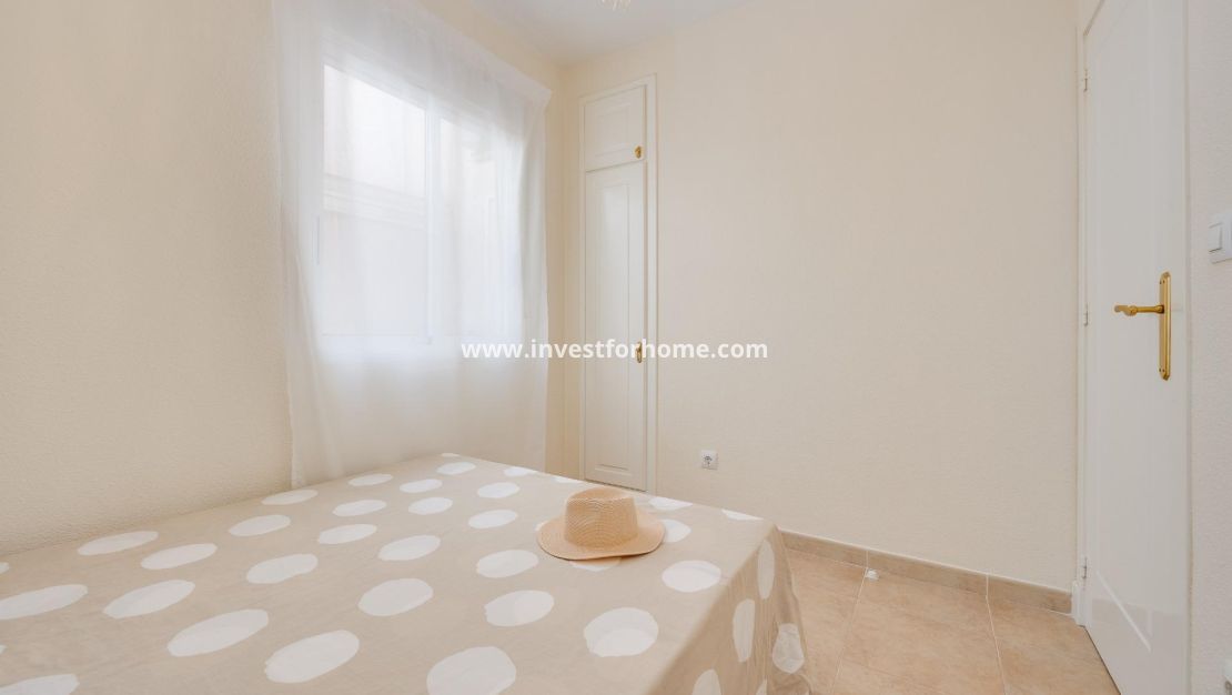 Reventa - Bungalow - Torrevieja - Nueva Torrevieja - Aguas Nuevas
