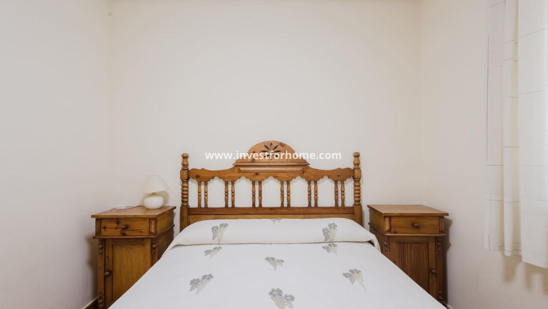 Reventa - Bungalow - Torrevieja - Playa De La Mata