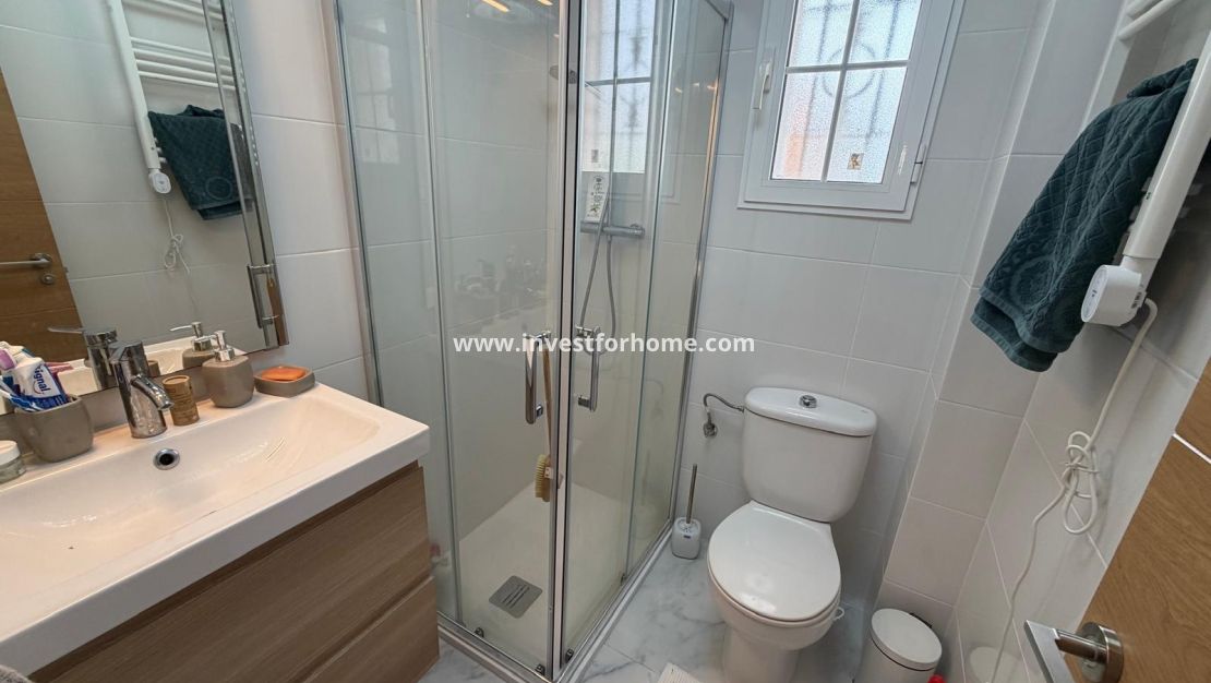 Reventa - Bungalow - Torrevieja - Zona Los Frutales