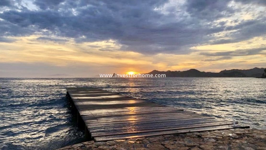 Reventa - Casa - Aquilas