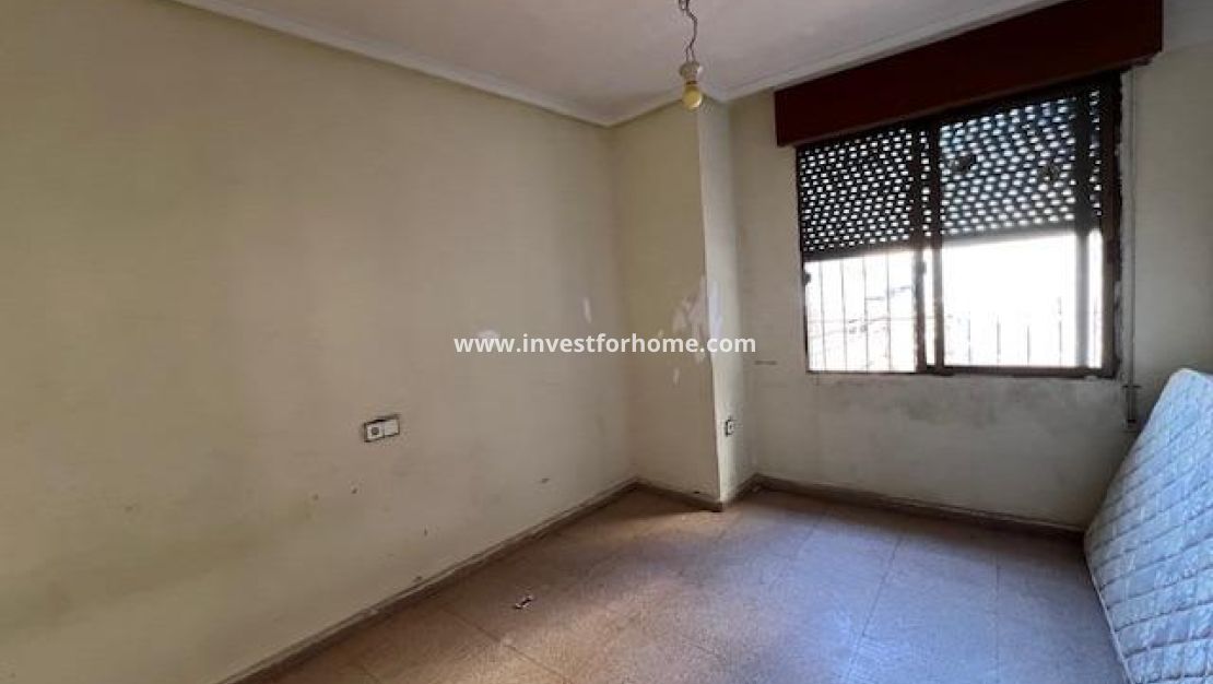 Reventa - Casa - Catral - Avda Principal