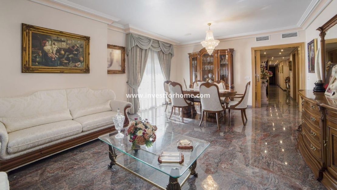 Reventa - Casa - Los Alcázares - Centro