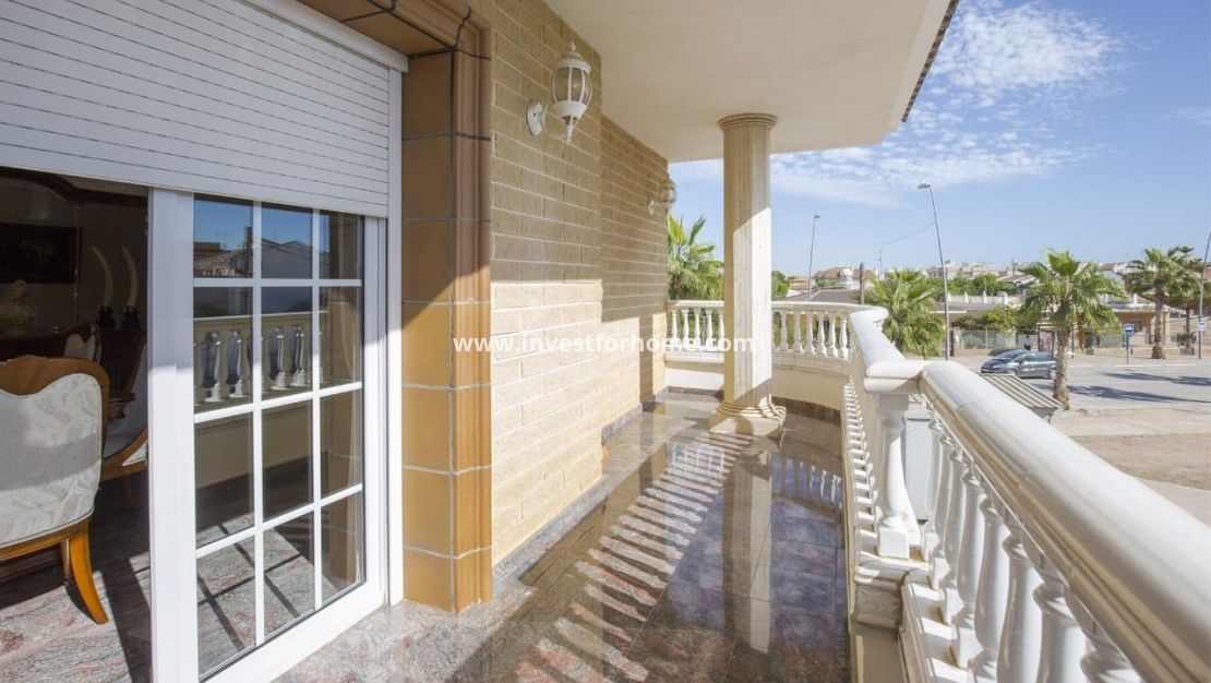 Reventa - Casa - Los Alcázares - Centro