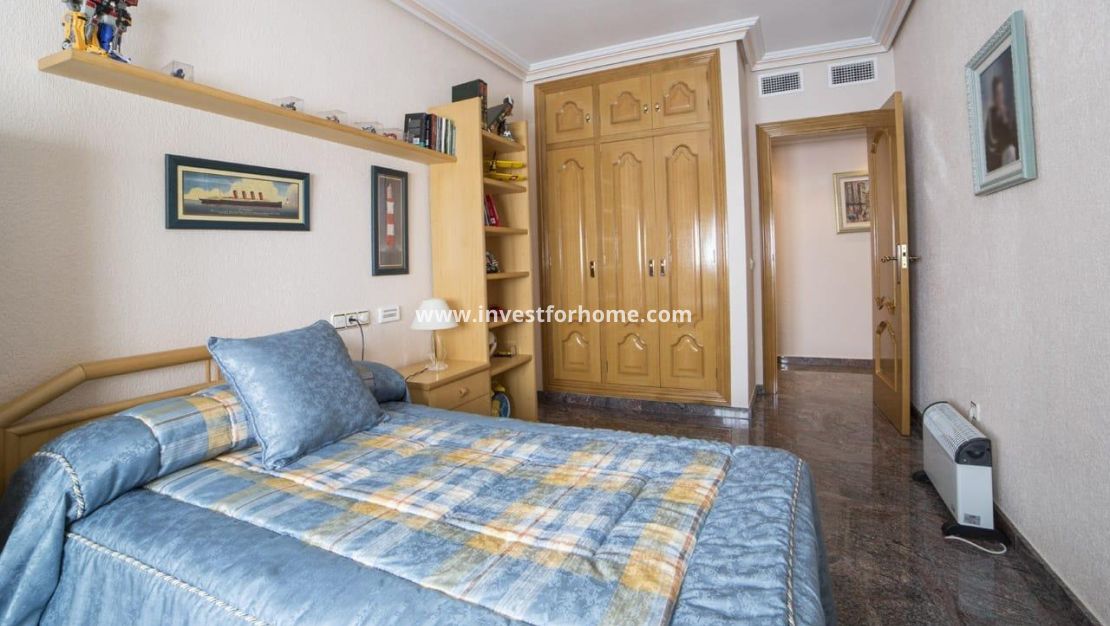 Reventa - Casa - Los Alcázares - Centro