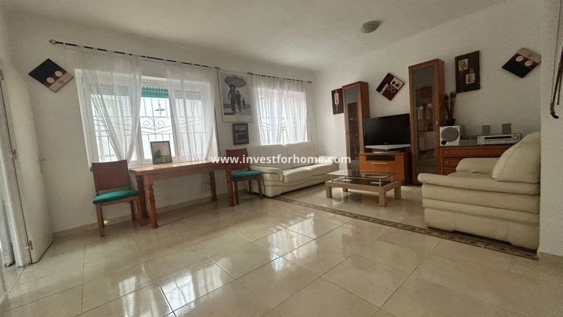 Reventa - Casa - Los Alcázares