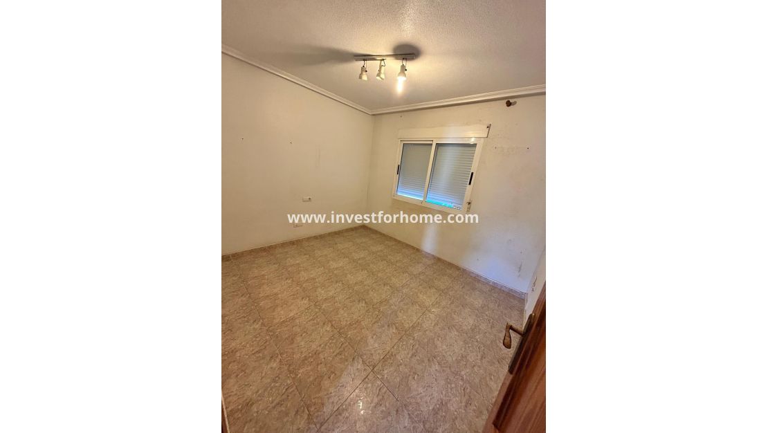 Reventa - Casa - Los Alcázares