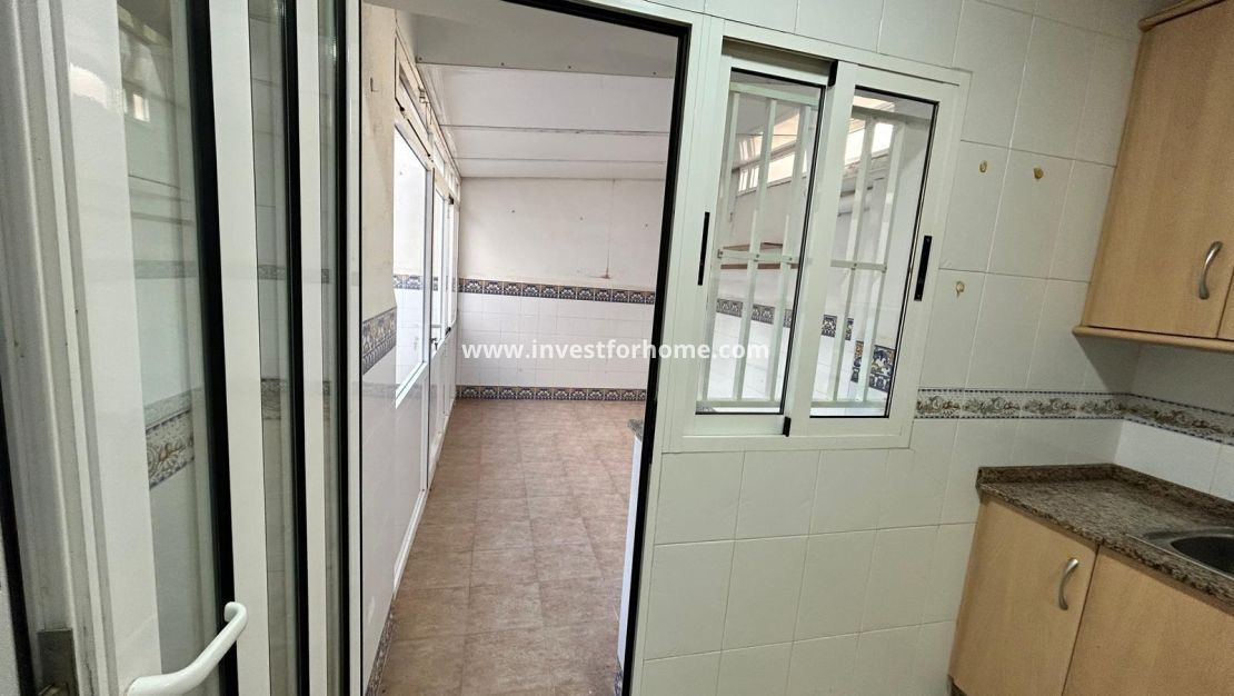 Reventa - Casa - Los Alcázares