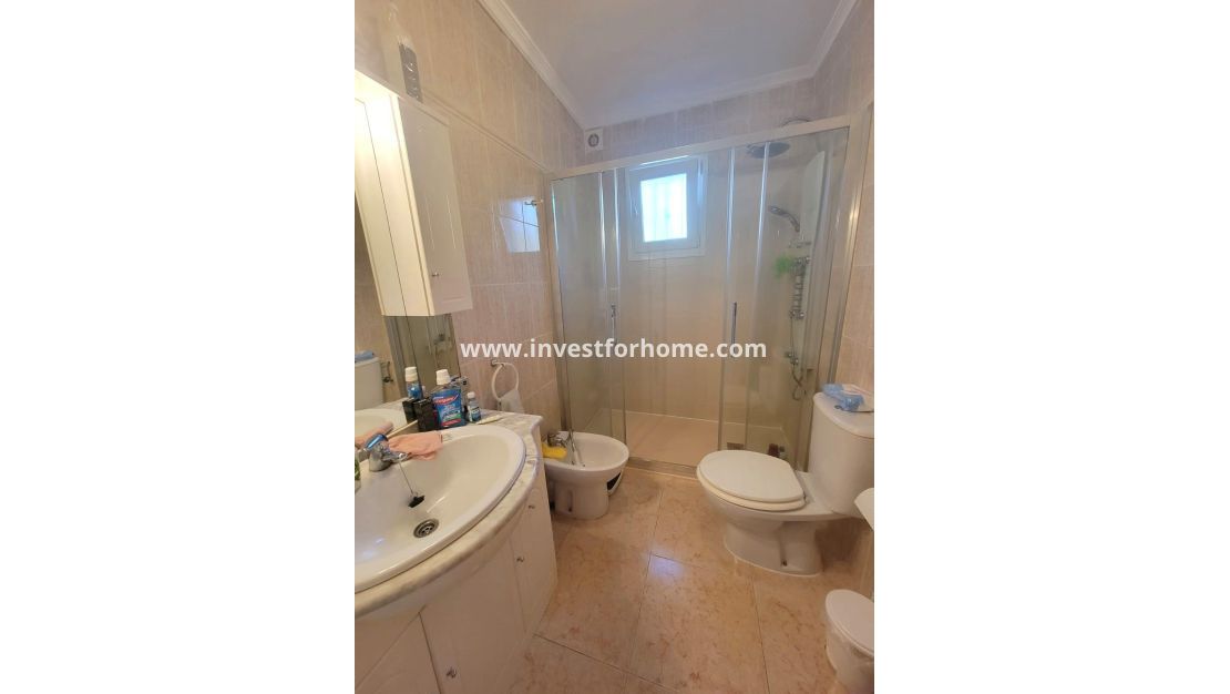 Reventa - Casa - Los Montesinos - Los Montesinos - Urb. La Herrada