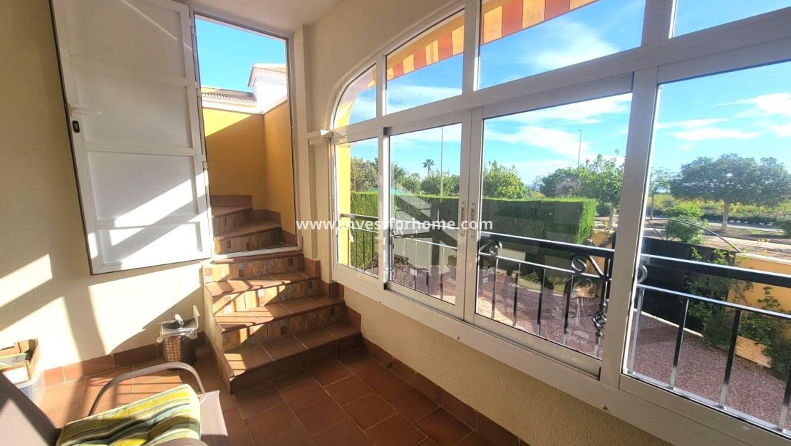 Reventa - Casa - Los Montesinos - Los Montesinos - Urb. La Herrada