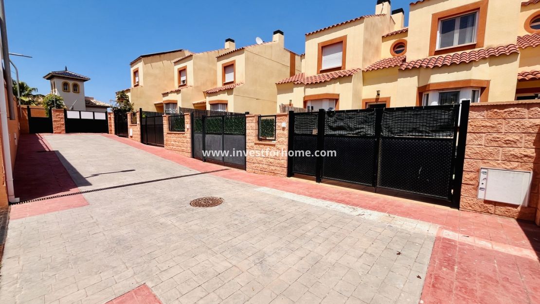 Reventa - Casa - Orihuela Costa - Costa Blanca
