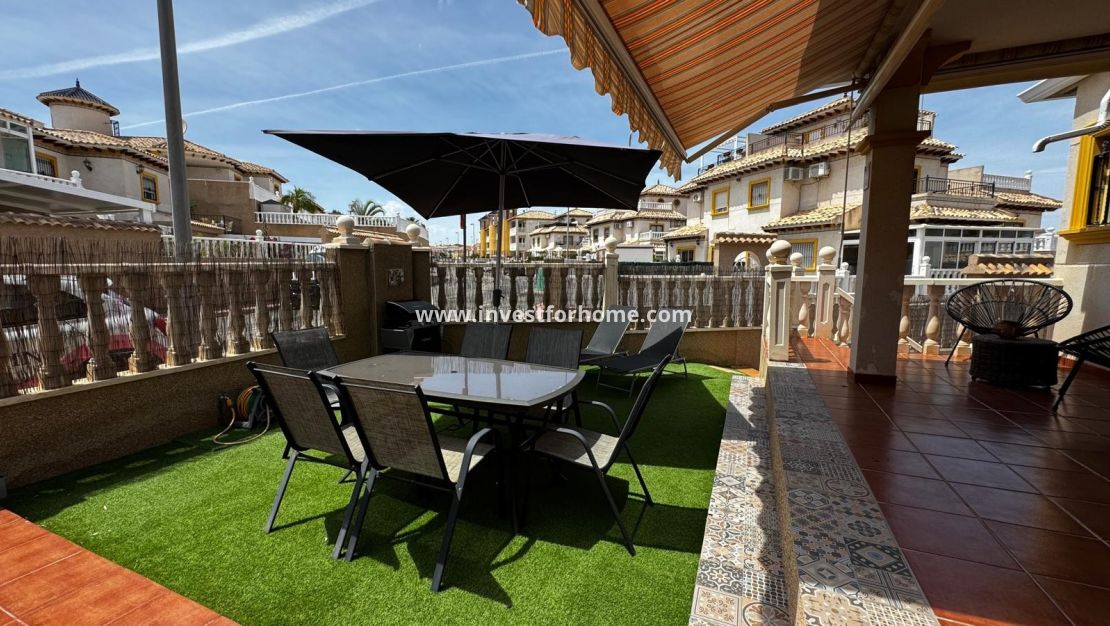 Reventa - Casa - Orihuela Costa - Costa Blanca