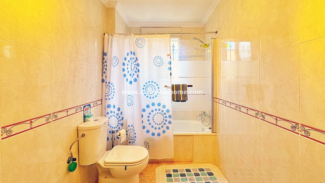 Reventa - Casa - Orihuela Costa - Costa Blanca