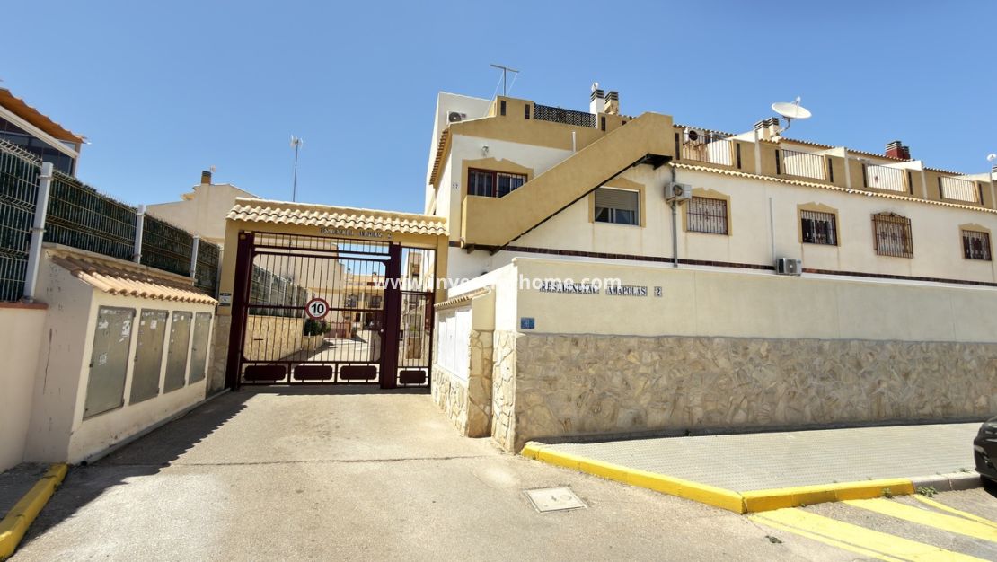 Reventa - Casa - Orihuela Costa - Costa Blanca