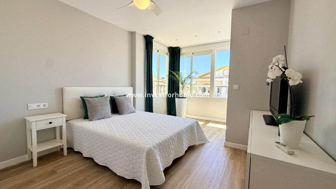 Reventa - Casa - Orihuela Costa - Costa Blanca