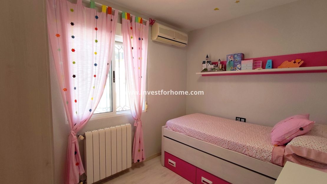 Reventa - Casa - Orihuela Costa - Costa Blanca
