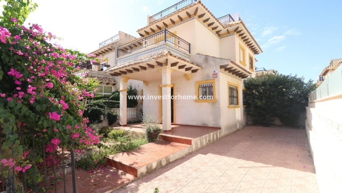 Reventa - Casa - Orihuela Costa - Costa Blanca