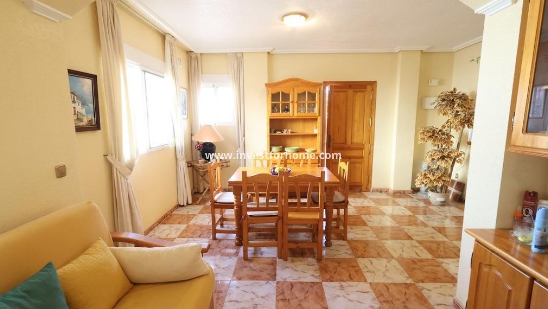 Reventa - Casa - Orihuela Costa - Costa Blanca