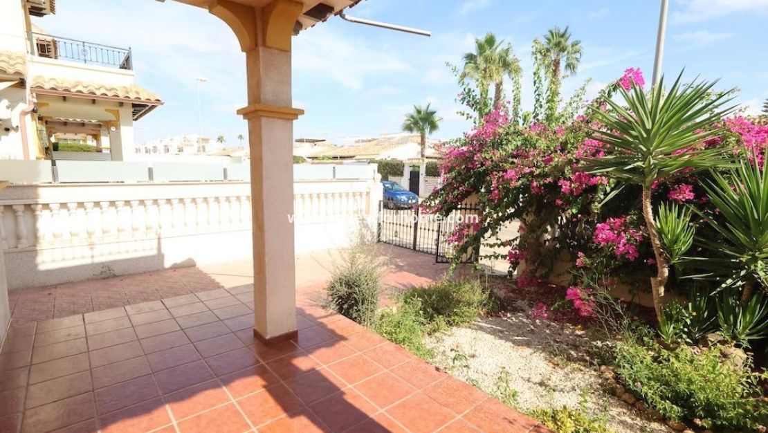 Reventa - Casa - Orihuela Costa - Costa Blanca