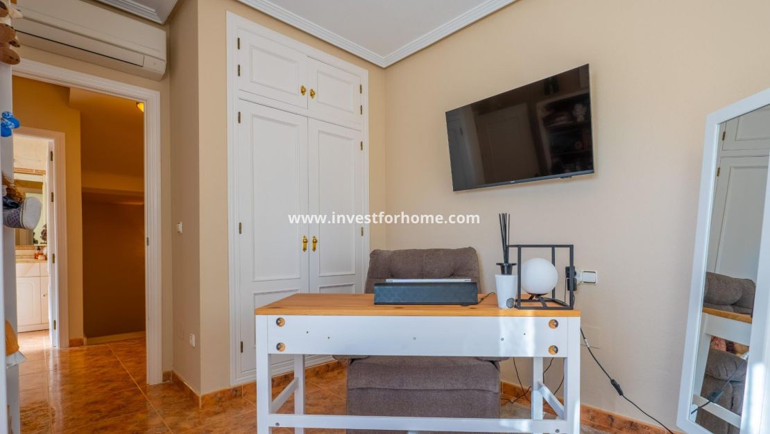 Reventa - Casa - Orihuela Costa - La Regia