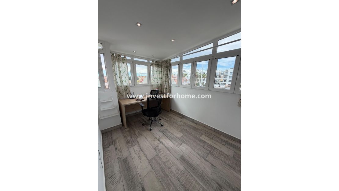 Reventa - Casa - Orihuela Costa - La Zenia