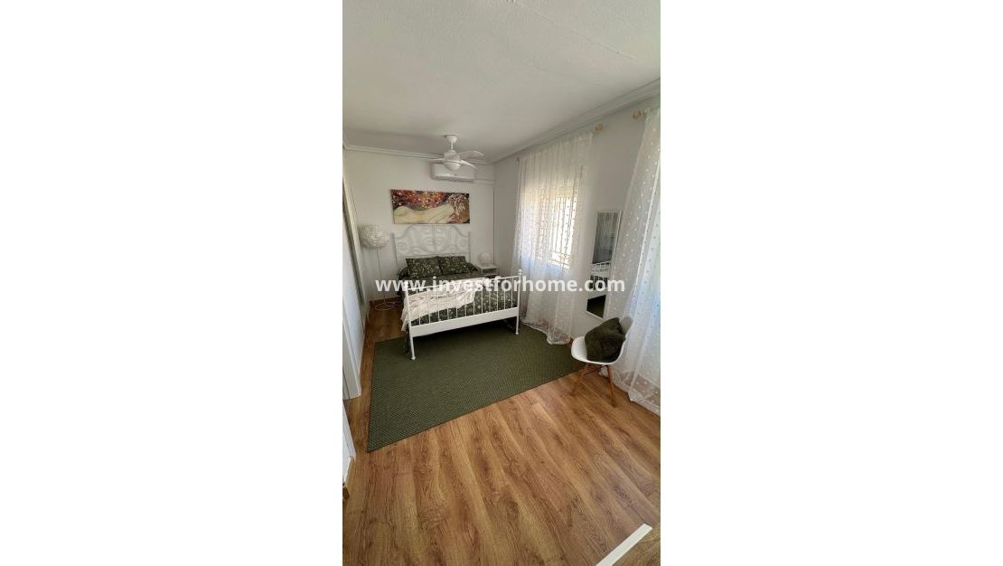 Reventa - Casa - Orihuela Costa - La Zenia