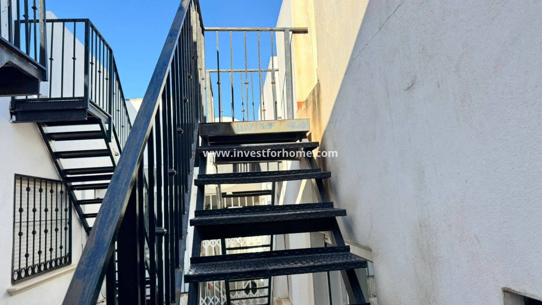 Reventa - Casa - Orihuela Costa - Los Balcones Y Los Altos