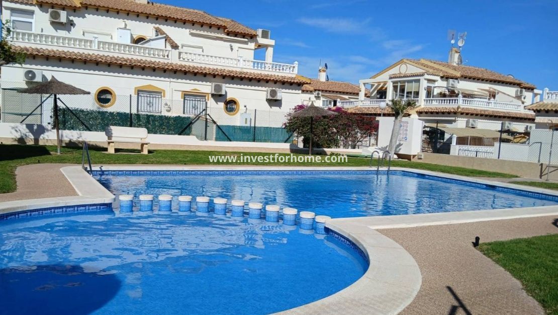 Reventa - Casa - Orihuela Costa - Urbanización Perla Del Mar