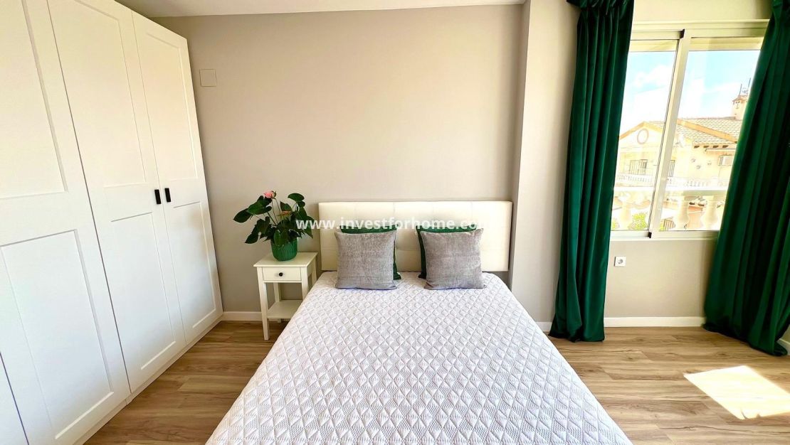 Reventa - Casa - Orihuela Costa - Urbanización Perla Del Mar