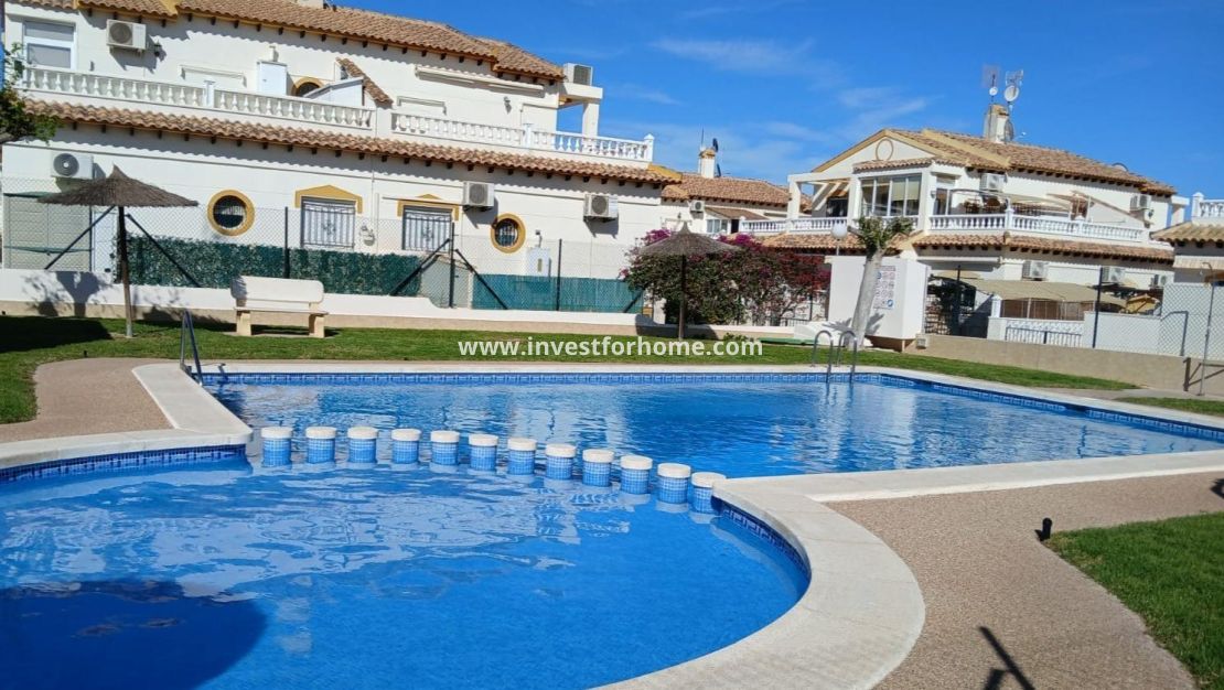 Reventa - Casa - Orihuela Costa - Urbanización Perla Del Mar