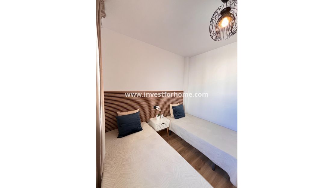 Reventa - Casa - Orihuela Costa - Urbanización Perla Del Mar