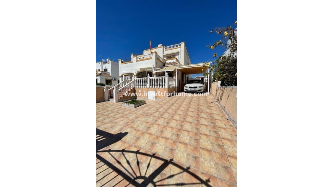 Reventa - Casa - Orihuela Costa