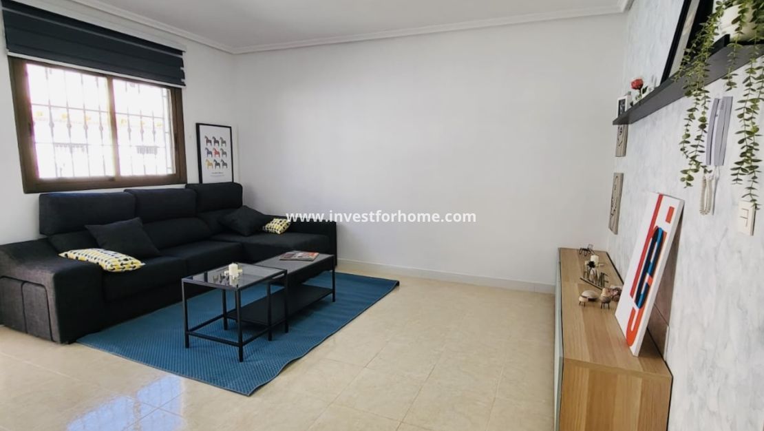 Reventa - Casa - San Miguel de Salinas - Inland