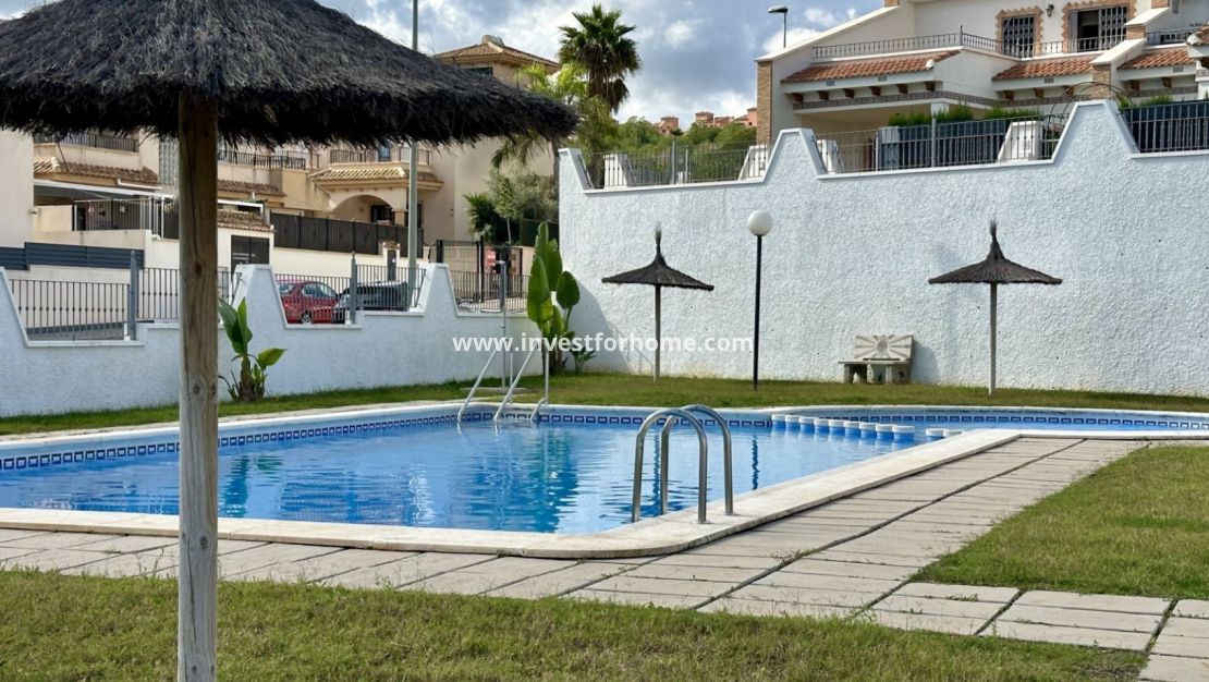 Reventa - Casa - San Miguel de Salinas - Inland