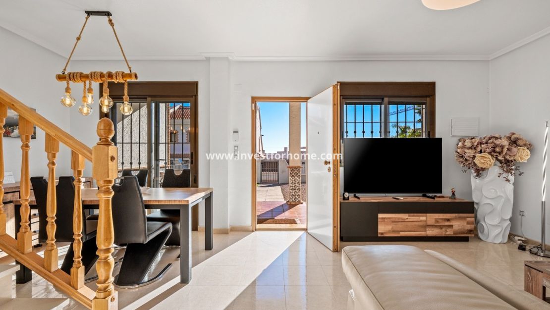 Reventa - Casa - San Miguel de Salinas - Inland