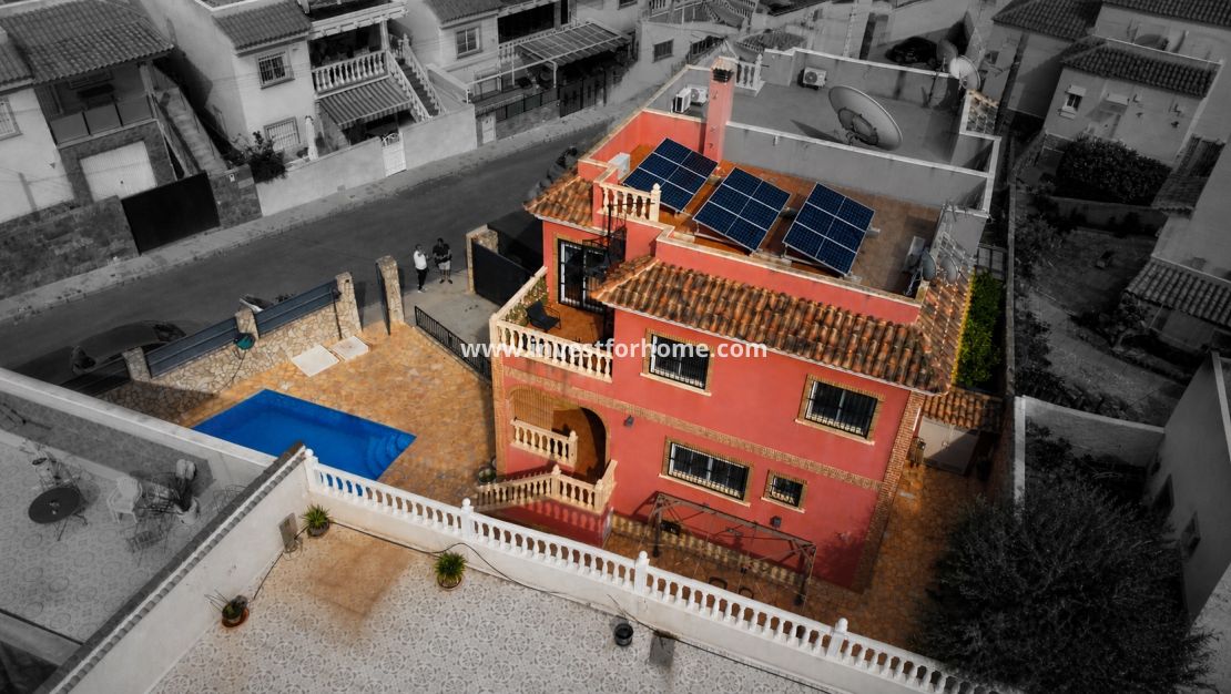 Reventa - Casa - San Miguel de Salinas - Inland