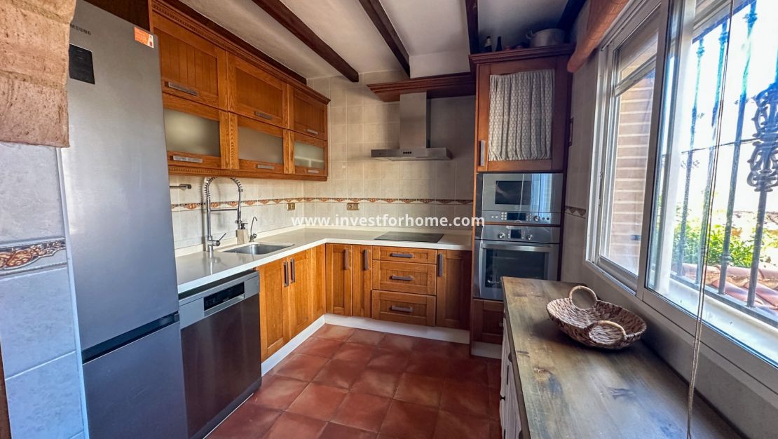 Reventa - Casa - San Miguel de Salinas - Inland