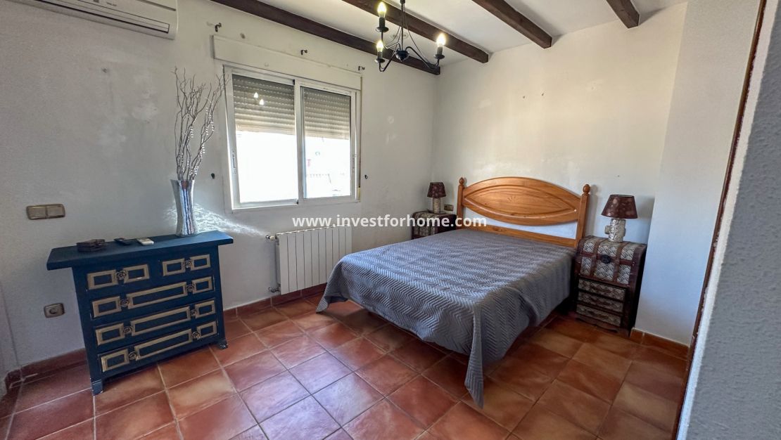 Reventa - Casa - San Miguel de Salinas - Inland